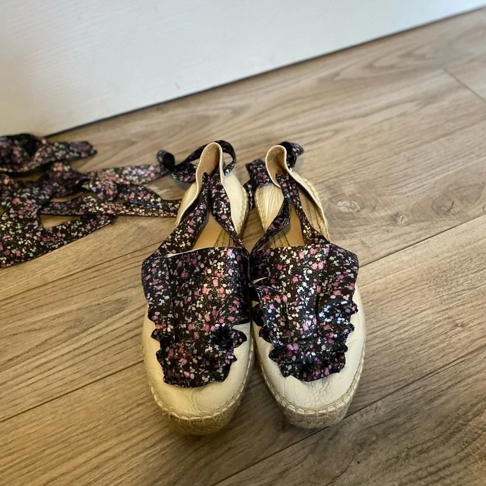 Iris & Ink White Leather espadrilles with floral tie
